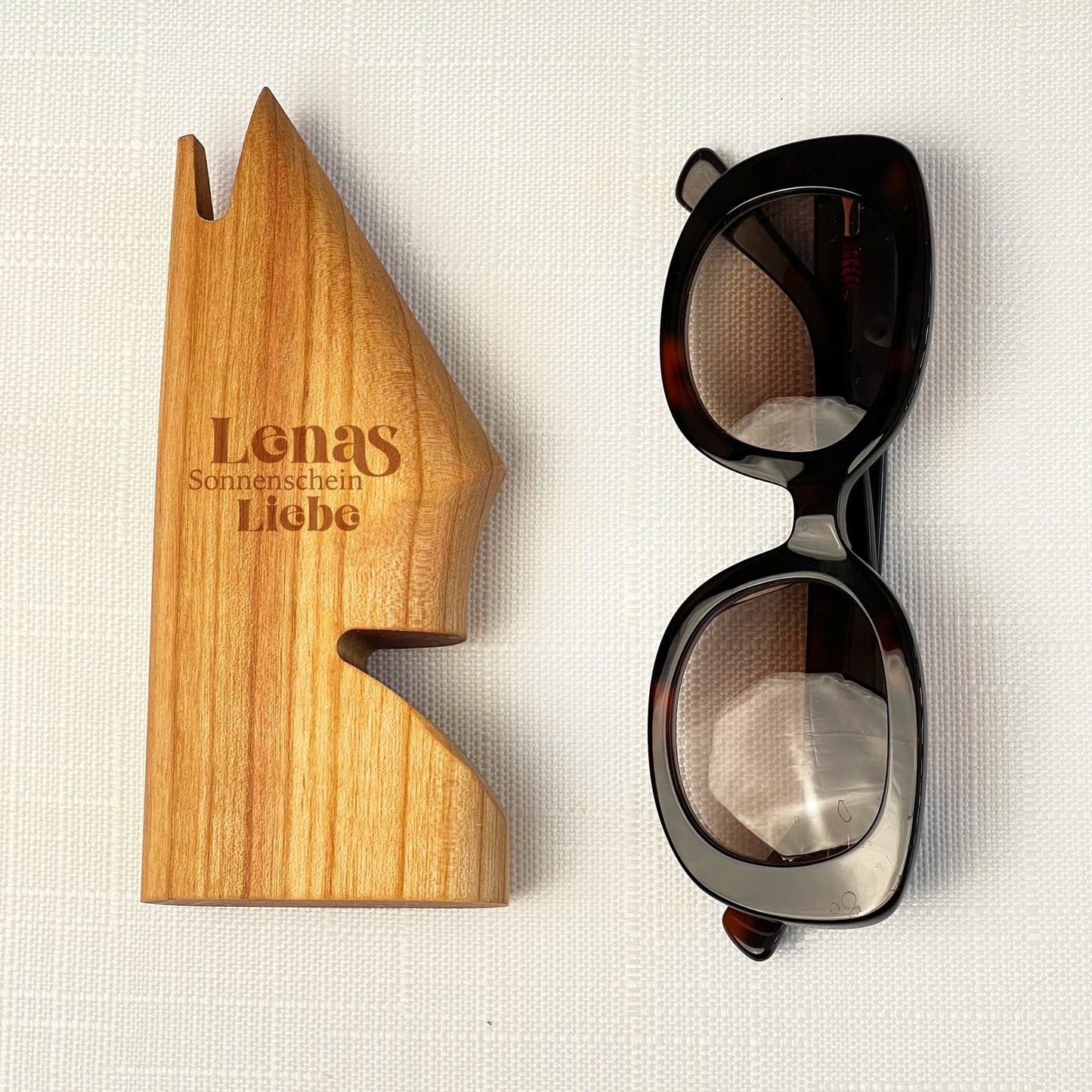 Brillenhalter aus Holz - Personalisiert