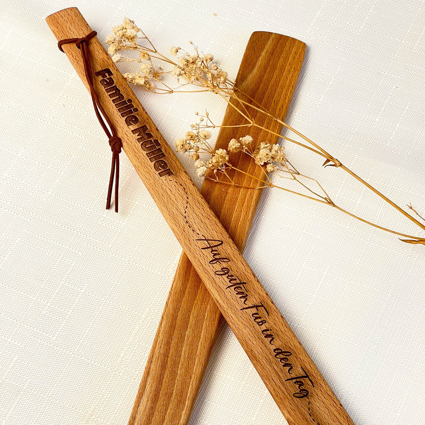 Schuhlöffel aus Holz - Personalisiert mit Familienname
