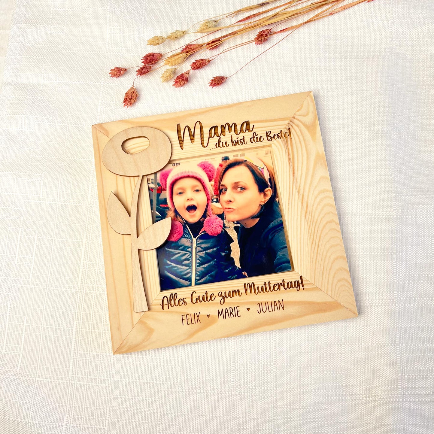 Bilderrahmen aus Holz - Personalisiertes Geschenk zum Muttertag