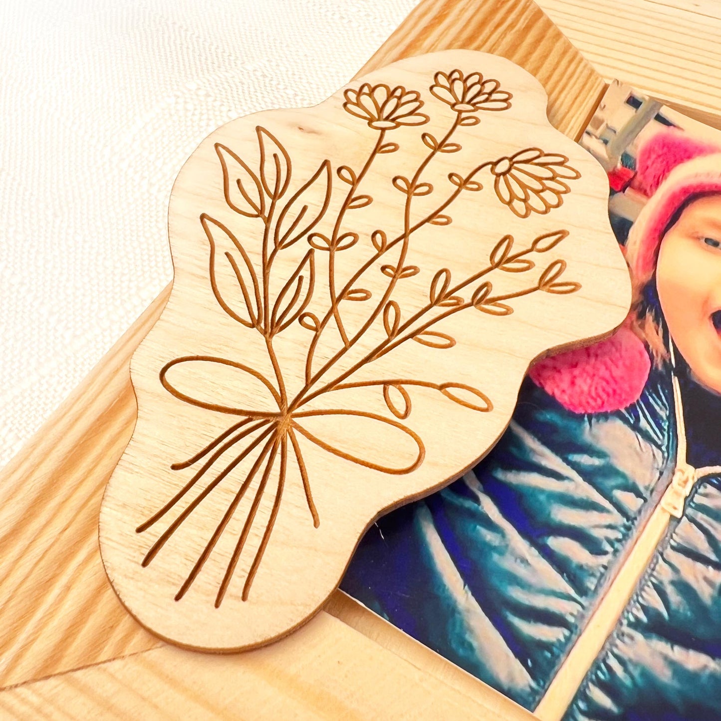Bilderrahmen aus Holz - Personalisiertes Geschenk zum Muttertag