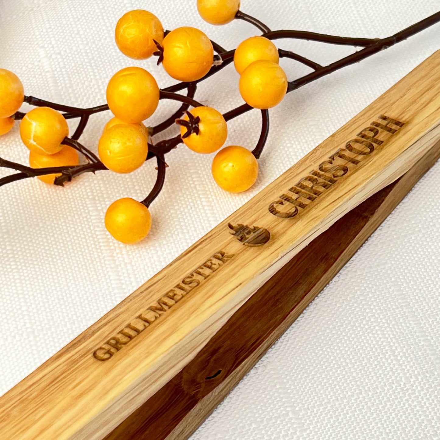 Gillzange aus Holz "Grillmeister" - Personalisiert