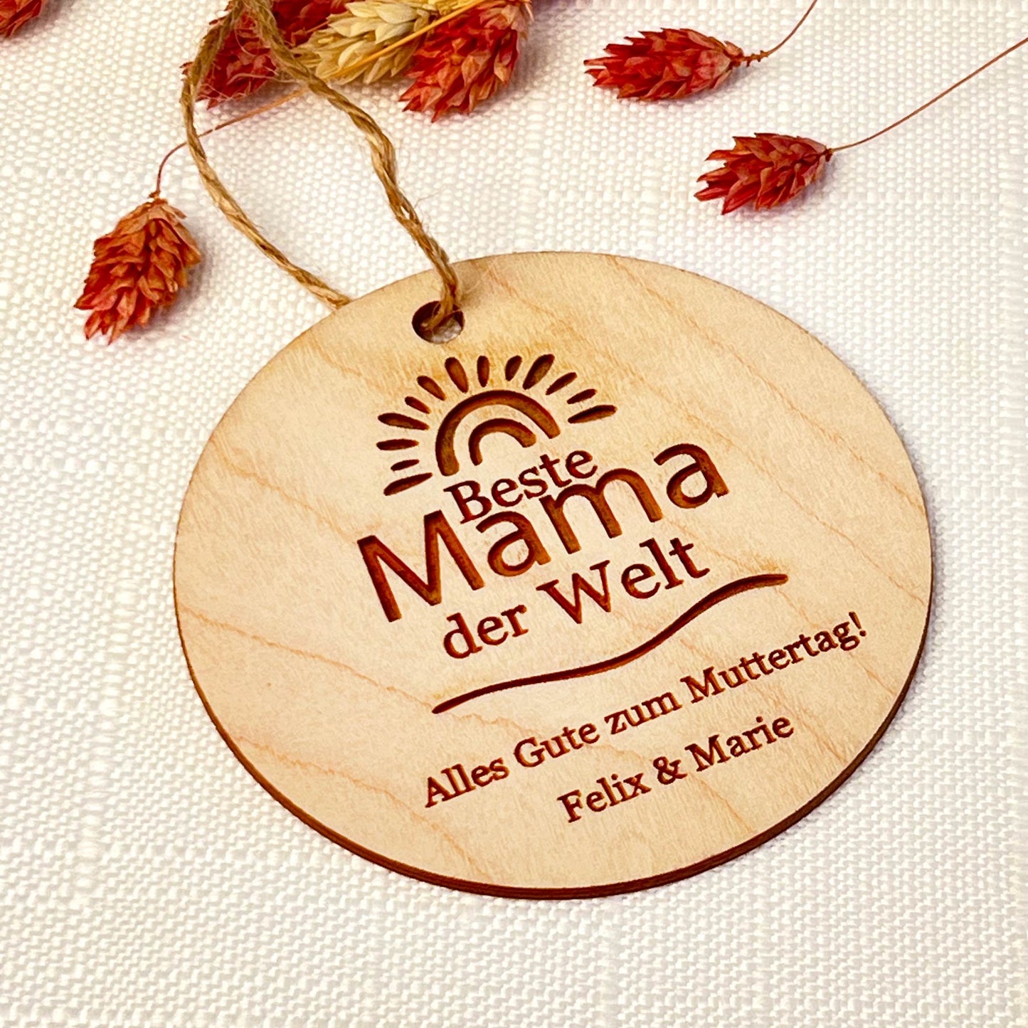 Geschenke oder Blumenanhänger aus Holz - Personalisiert für Muttertag