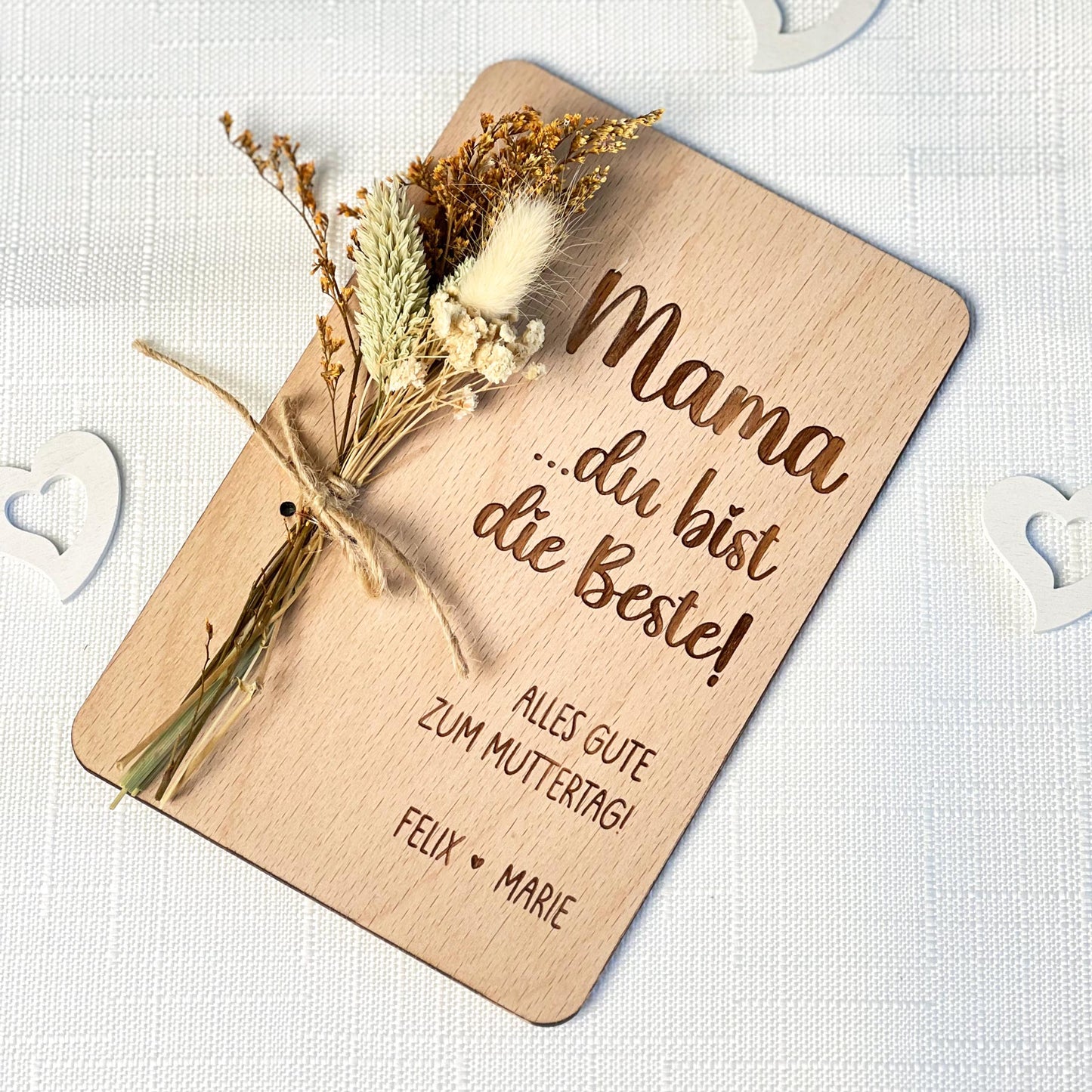 Muttertagskarte aus Holz mit Blumen - Personalisiert