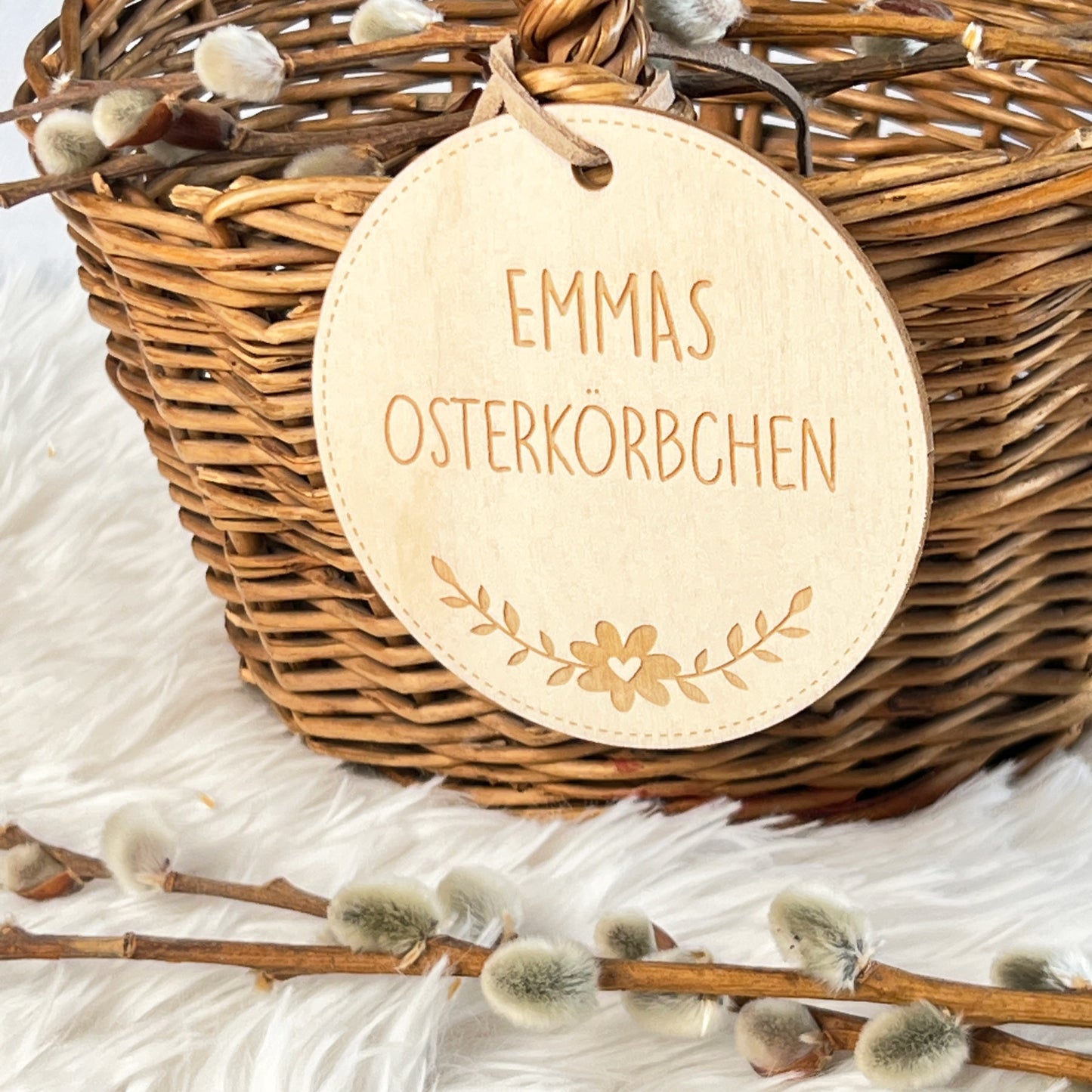 Personalisierter Osterkörbchen-Anhänger mit Name