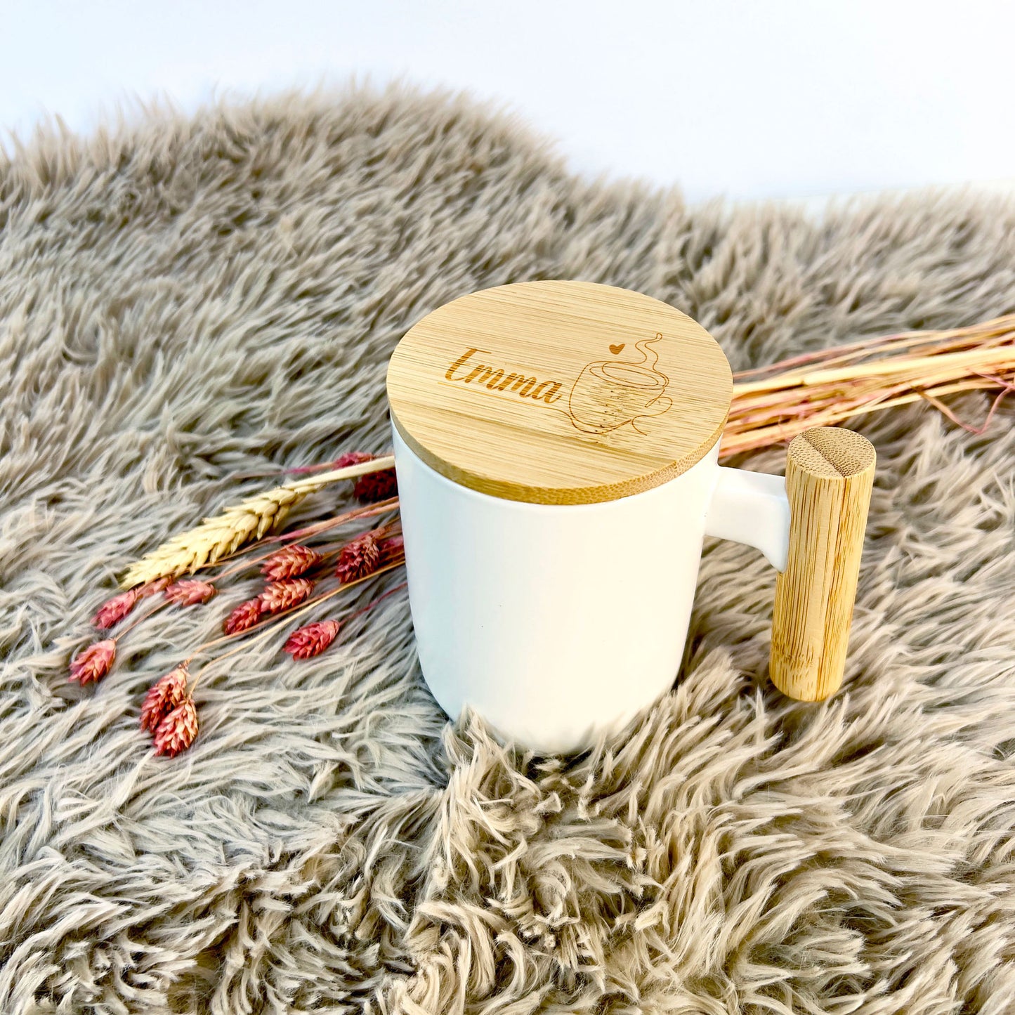 Porzellan-Becher mit Holzdeckel personalisiert | Freunde