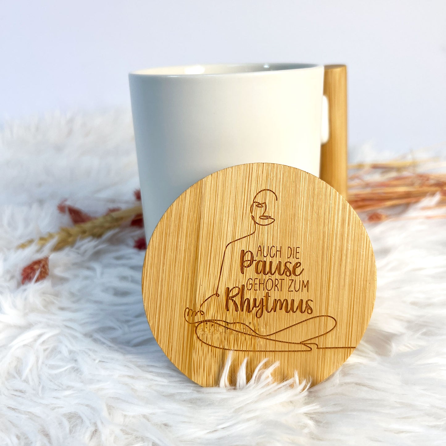 Porzellan-Becher mit Holzdeckel personalisiert | Freunde