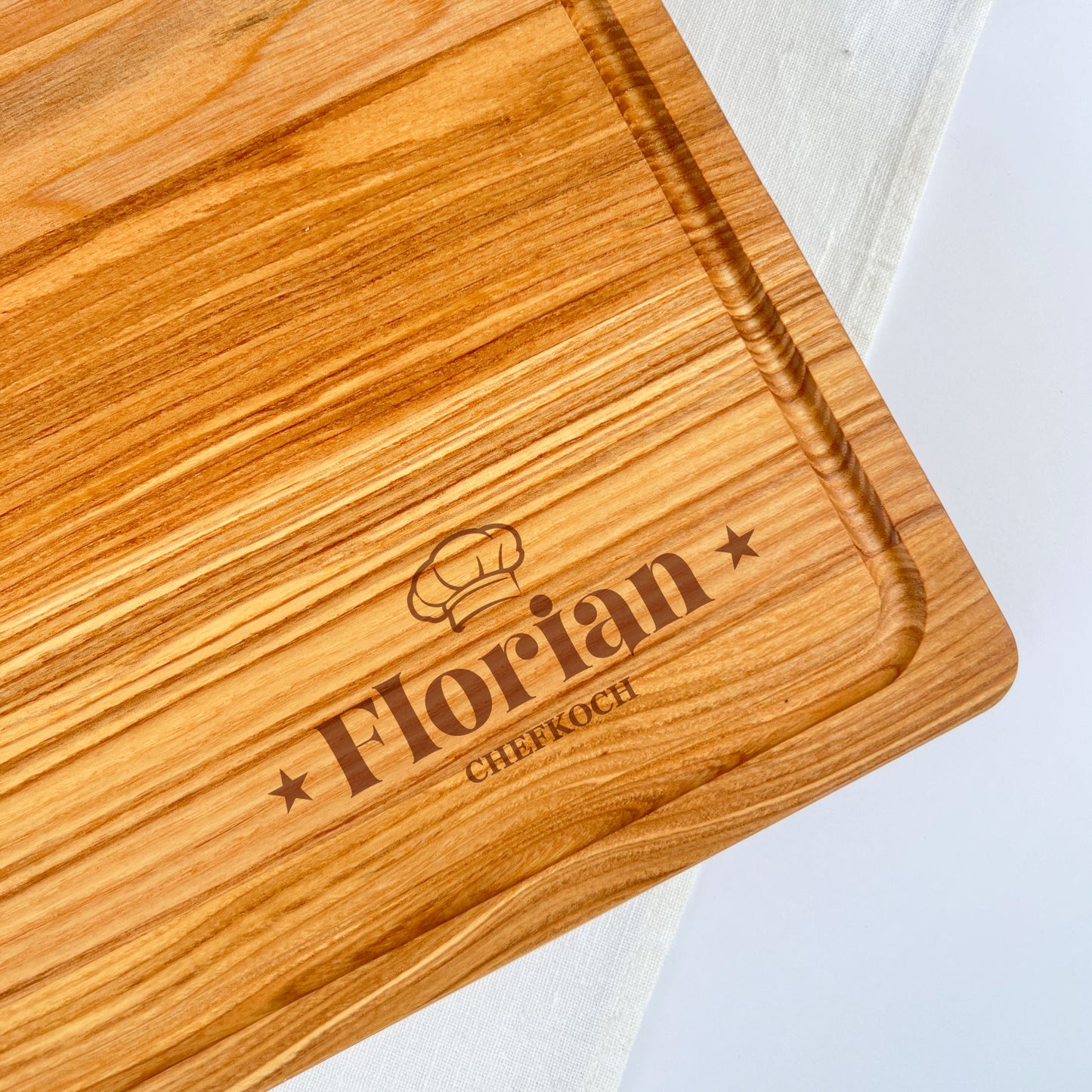 Schneidebrett aus Holz "Chefkoch" / "Chefköchin" - Personalisiert