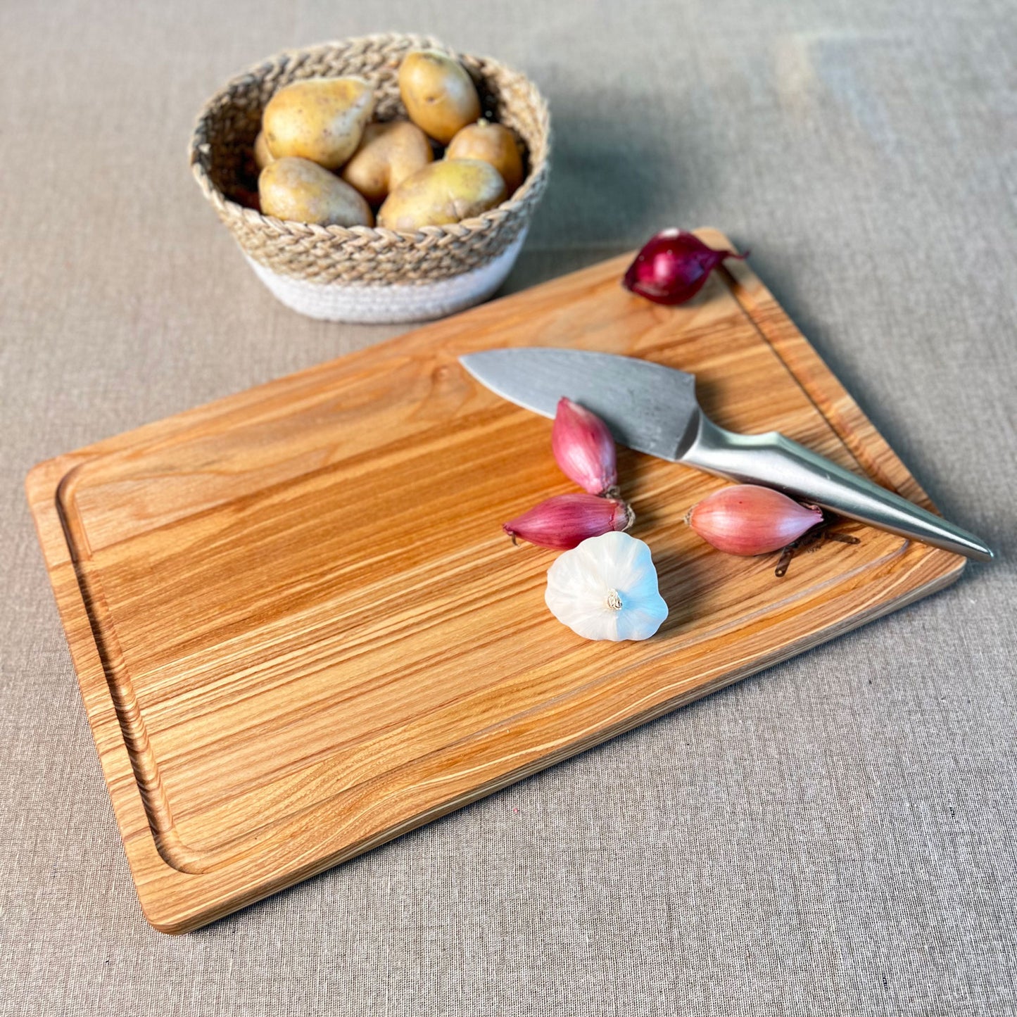 Schneidebrett aus Holz "Chefkoch" / "Chefköchin" - Personalisiert
