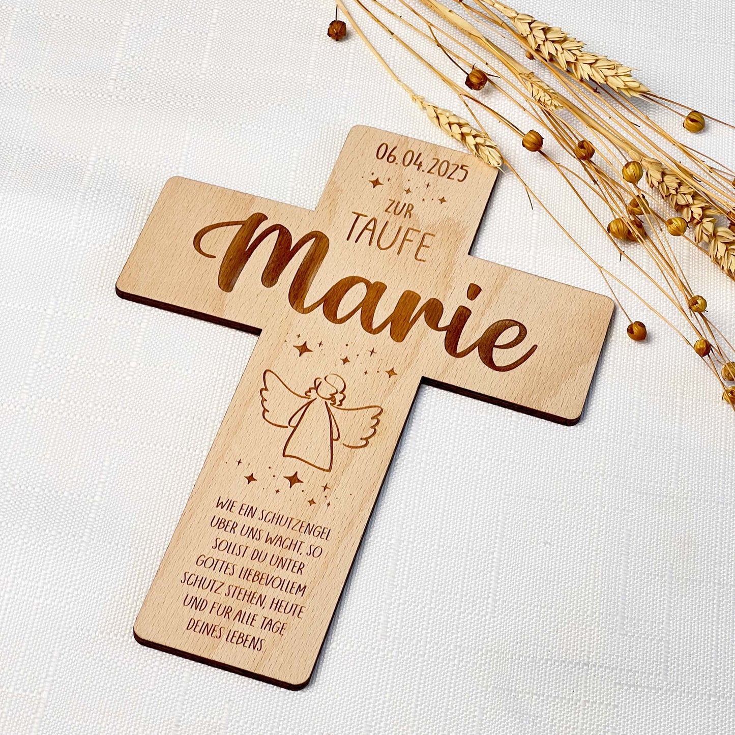 Taufkreuz aus Holz - Personalisiertes Geschenk zur Taufe