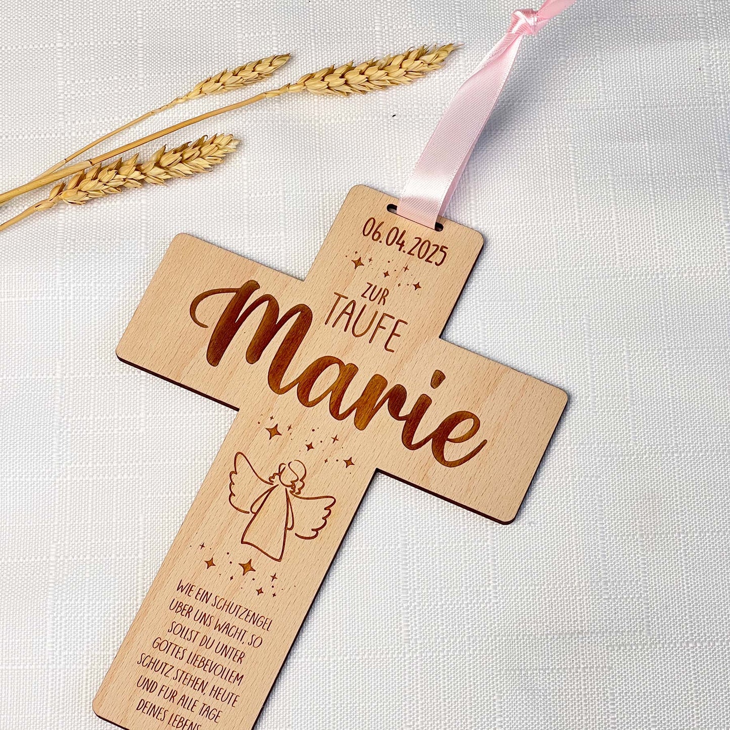 Taufkreuz aus Holz - Personalisiertes Geschenk zur Taufe