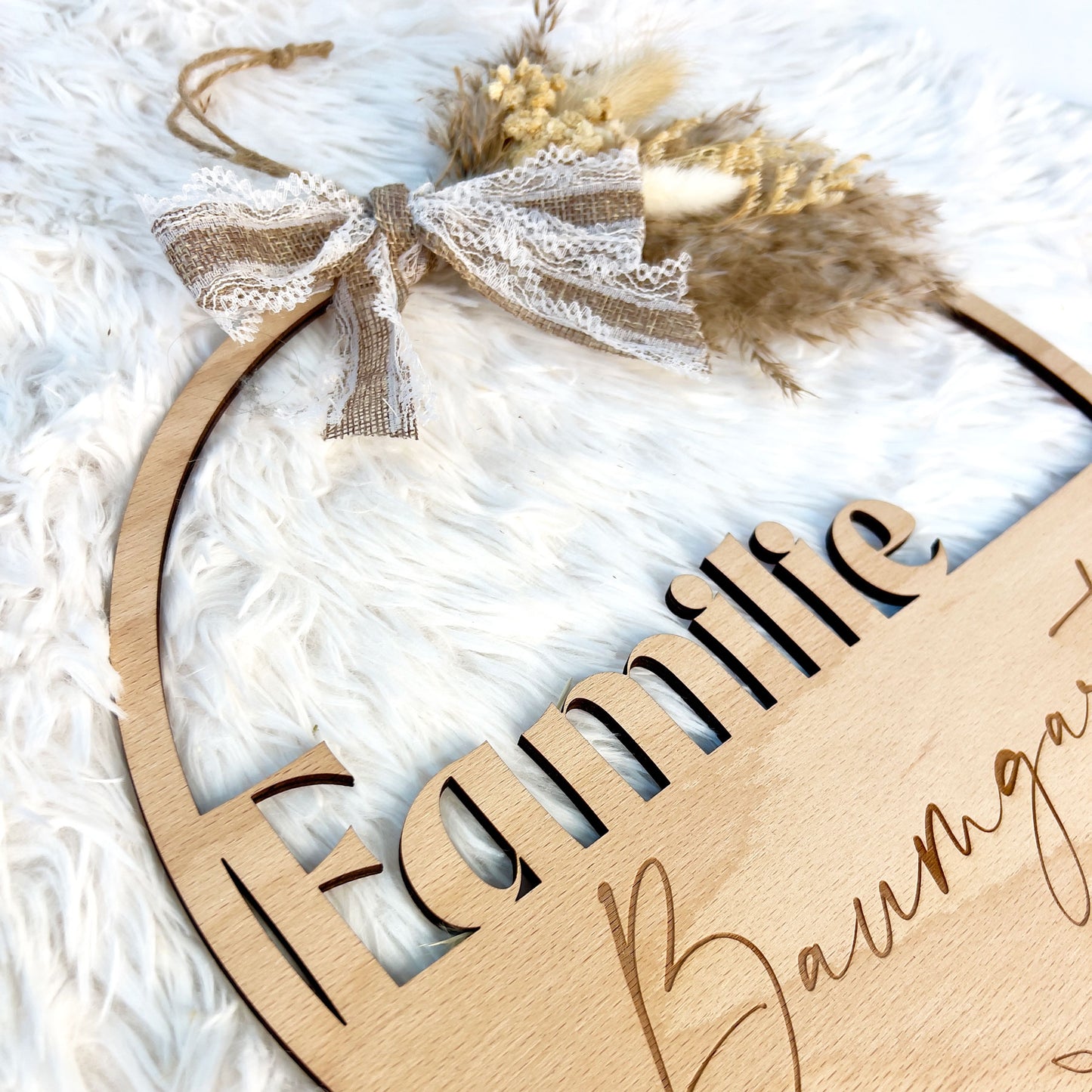 Familien Türschild aus Holz - Personalisiert
