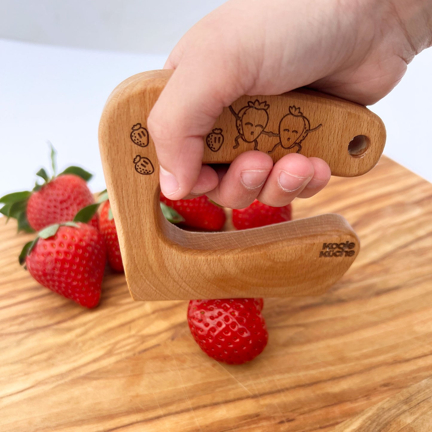Sicheres Kindermesser aus Buchenholz - Montessori-Messer