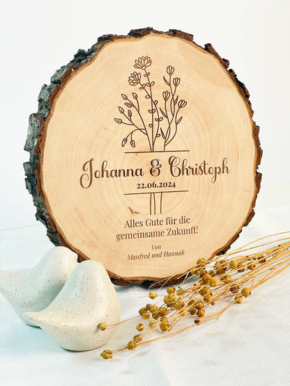 Personalisierte Baumscheibe mit Gravur - Hochzeitsgeschenk